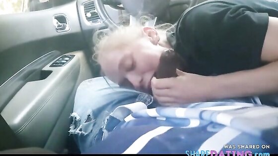 HOMEMADE AMATEUR BLOND SLUT SUCKING BBC IN CAR