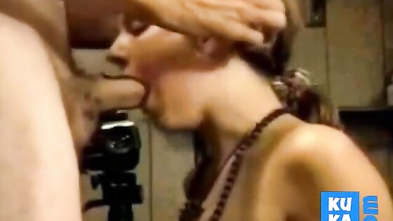 Really Hot No Hands Blowjob 1