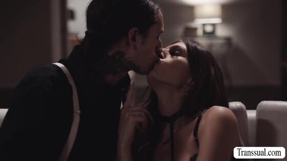 Horny TS bareback fucked by tattooed bf