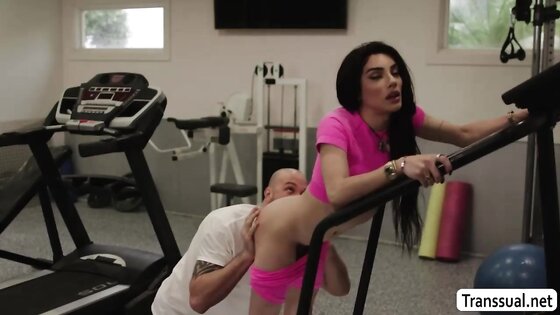 Poor Tbabe gets her tight ass barebacked by horny gym buddy