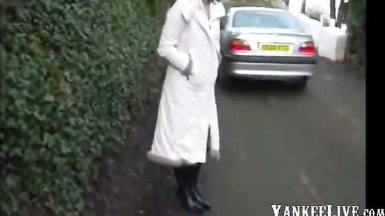 Naked Stacy caught on road