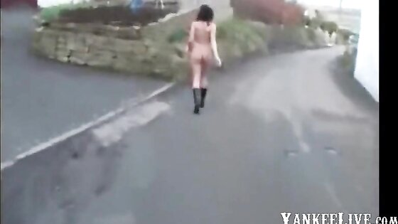 Naked Stacy caught on road