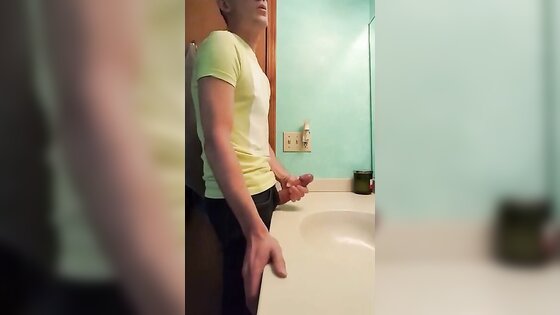 straight hunk with fat dick jerks off in bathroom 3