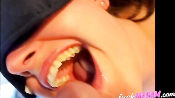 Mouth cum swallow