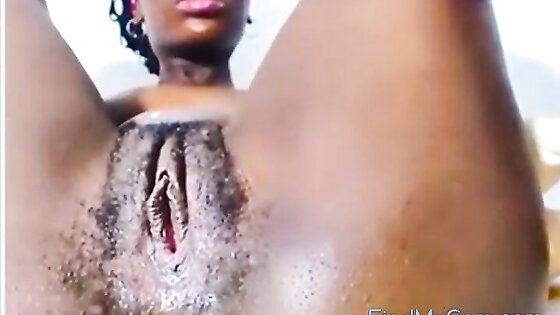 Ebony milky webcam