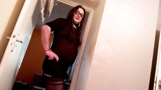 Valentinne crossdresser amateur  blowjob and cum in mouth