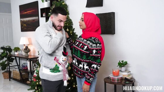 Finally fuck my hijab girlfriend during christmas eve