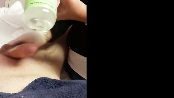 Asian lady waxing and massaging make dick cum