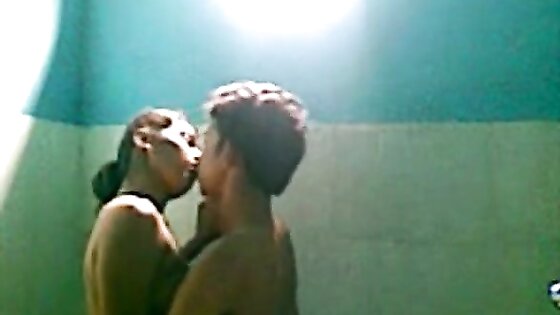 Sexy girl in bathroom bj with bf