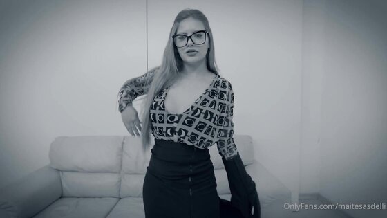 06 MS - Redhead secretary fucking boss - 1080p