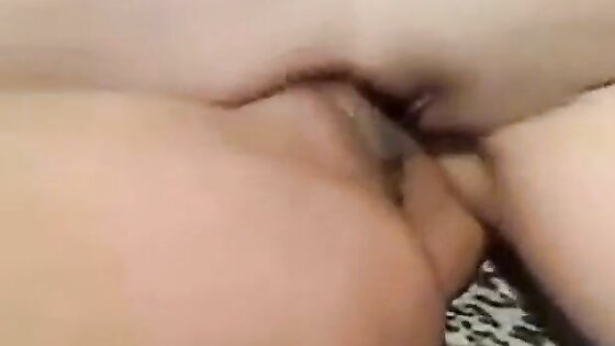 Amateur Tribadism (Close-Up)