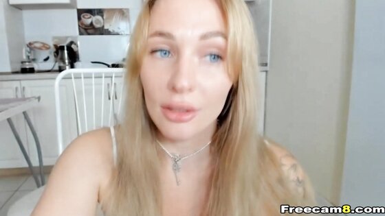 Horny Gf Wants Her Pussy Filled With His Cock