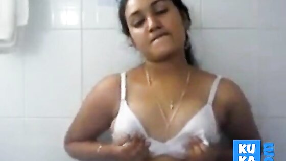 Cute Girl Making Her Bf's cock hard Whatsapp Video