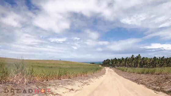 DH 56 - Beautiful and deserted beach, let's record sex then - 1080p