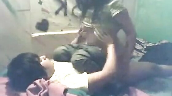 Indian Desi Couple Sextape with Jeans on Venom