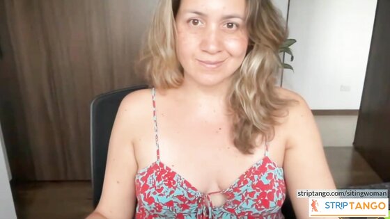 sitingwoman Online sex chat at stripTango