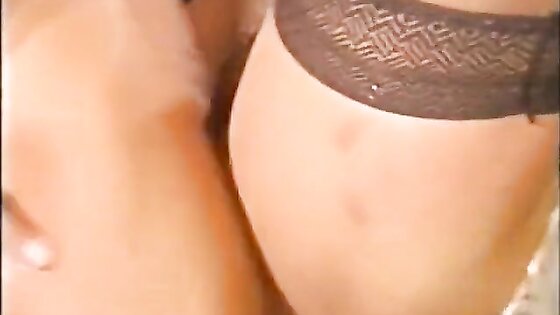 MP75-HSa: German Amateur with Big Natural Tits from the 00's