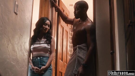 My black boss has MY PUSSY on his mind