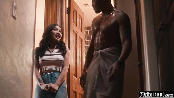 My black boss has MY PUSSY on his mind