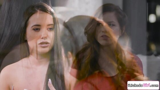 Lesbian wife scissoring with sis in law