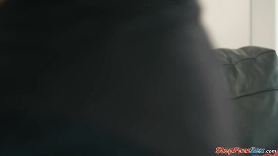 Teen soaked her stepdad with pussy juice