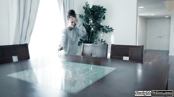 Ebony keeps quiet about her ill husband