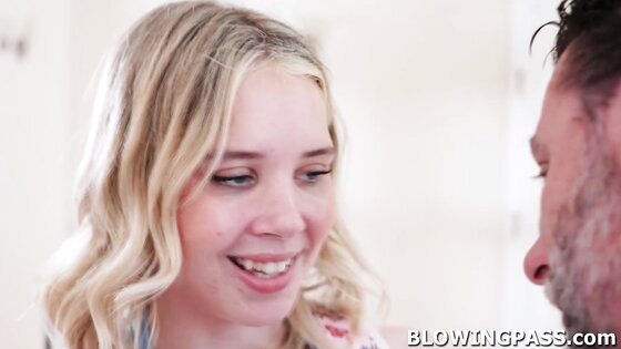 Babysitter starts the day with a blowjob