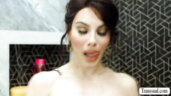 Slut stepdaughter caught by TS stepmom flirting