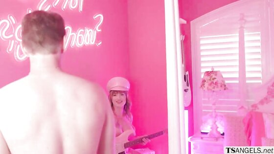 Letting my soldier hero bang my ass as gratitude 2