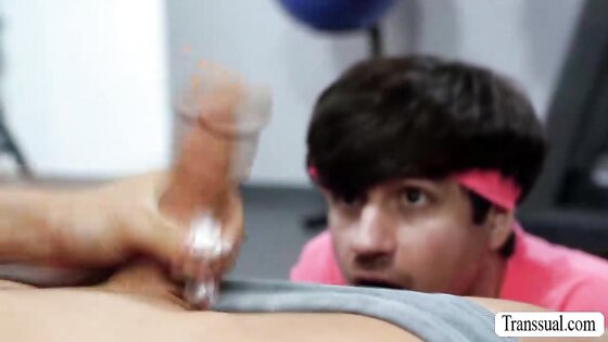 Must Watch this Threesome anal in the gym