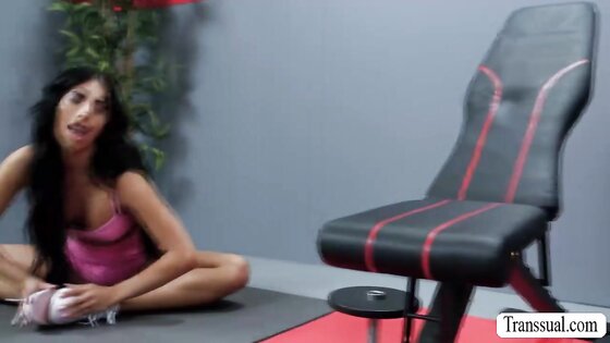 Showing my big tits to my fellow gym instructor