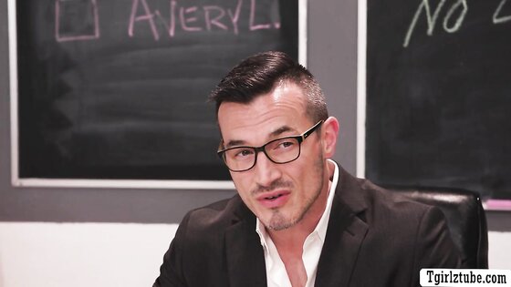 Letting my teacher bang my butthole in classroom