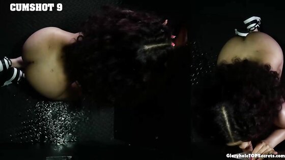 Fuck yeah girl! 10 cumshots in a row!