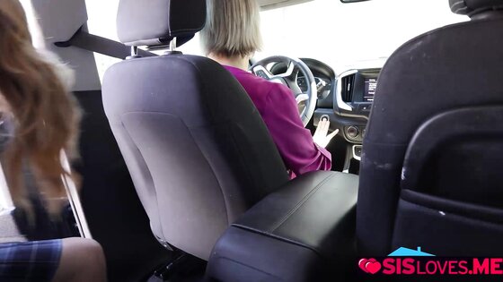 Stepbrother fucks his stepsister Penelope Snaps at the back of the car