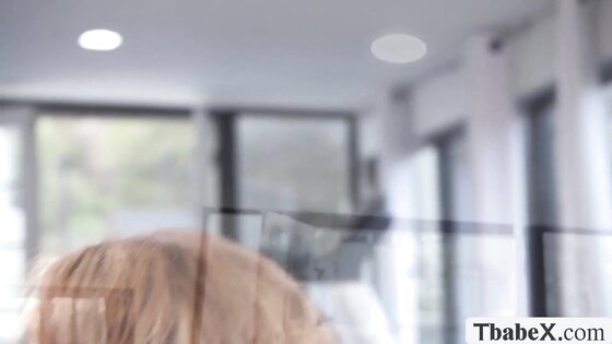 Instead of massaging he fucks his TS clients ass