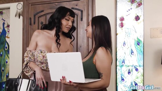 Masturbating on my stepmom AI sexy mode