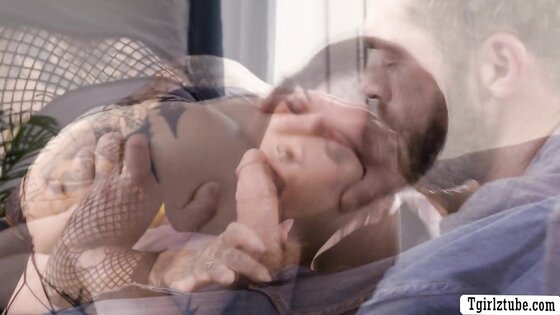 Amy Nosferatu Seduces Roommate Only Matt for First Trans Fuck