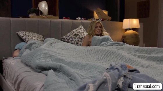 Another round of anal bedtime in the early morning