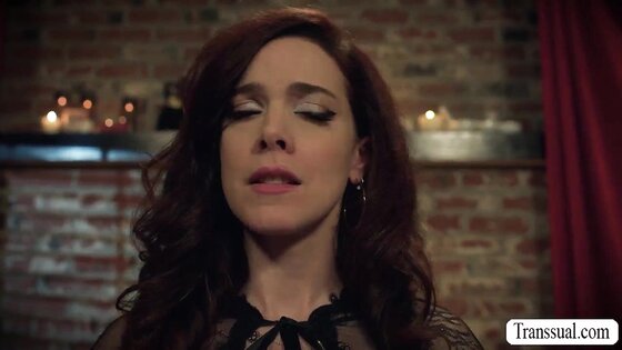 Requesting this malevolent TS lick and fuck my pussy