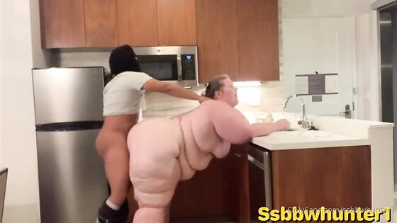 SSBBW Fucked By Masked Man