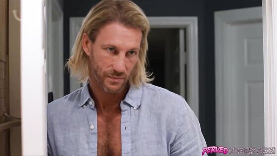 Fuck me up stepdad, HARDER!