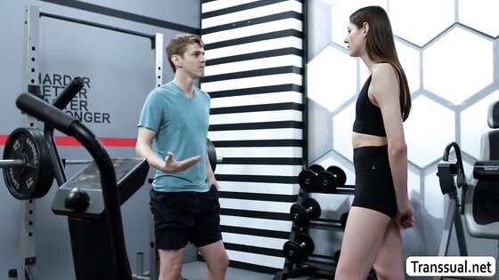 Sucking my clients dick in the gym early morning 2