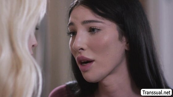 Lexi Lore feels the hard shecock of TS Ava Holt