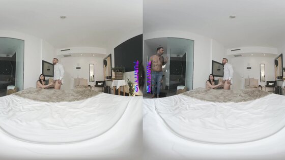 PURITYVR Naughty waiter with Elena Spano