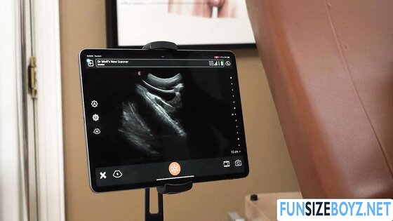 While having an ultrasound my doctor penetrates me