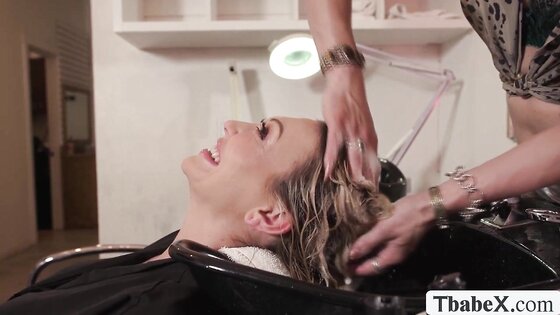 TS hairdresser licks and fucks my wet pussy
