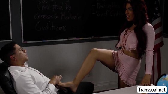 Sucking my teachers dick for extra grades 2