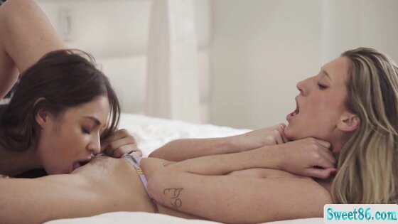 Play time on the bed with my busty stepsister