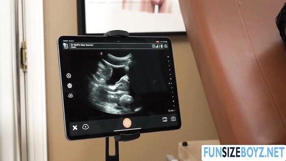 Watching my doctors dick inside my ass in monitor