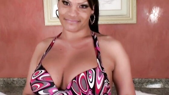 Gay Boy Sucks Big Cock Brunette Shemale